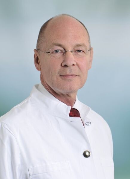Orvos Bőrgyógyász Gyula Palotai